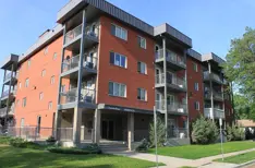 apartment building in South Flats area