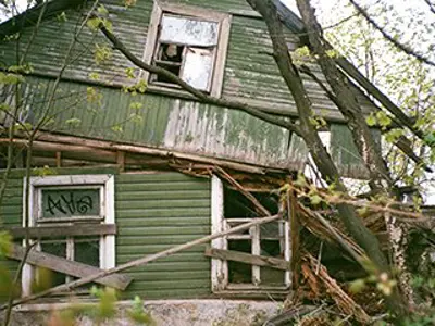 Unsafe derelict building