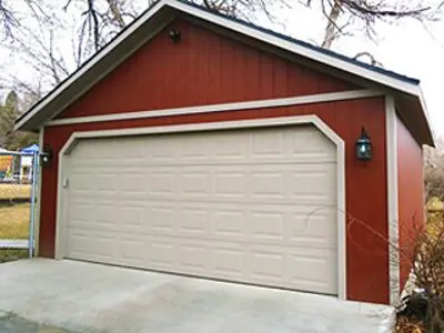 detached garage