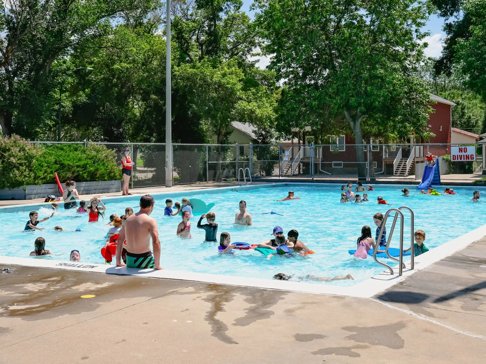 Pools & Spray Parks | City of Medicine Hat