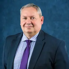 alt="Councillor Darren Hirsch"