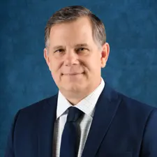 alt="Councillor Robert Dumanowski"