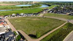 alt="48 Ranchlands Boulevard NE"